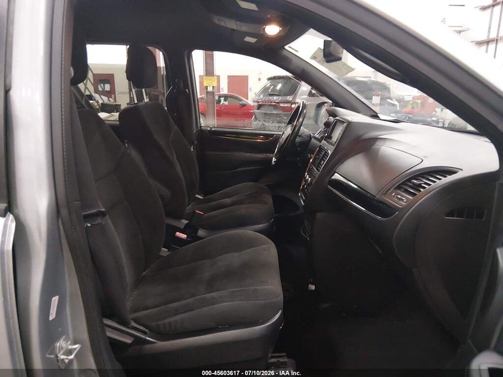 2C4RDGBG0JR215013 2018 DODGE GRAND CARAVAN photo no. 5