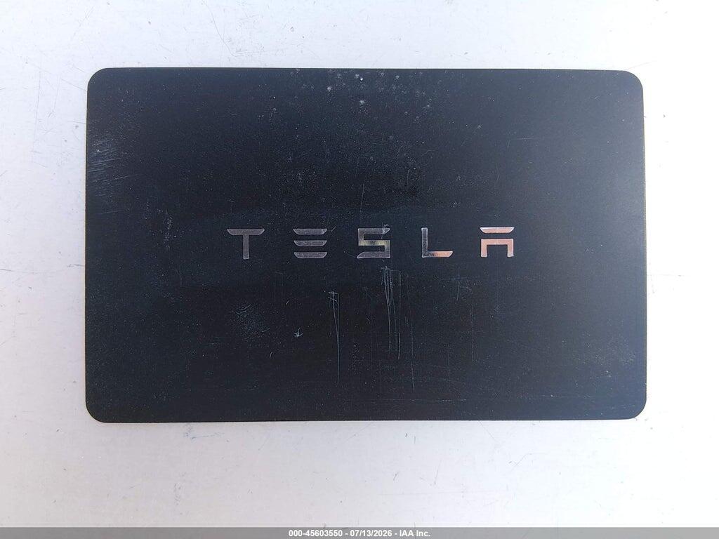 7SAYGDEF5NF396201 2022 TESLA MODEL Y photo no. 11