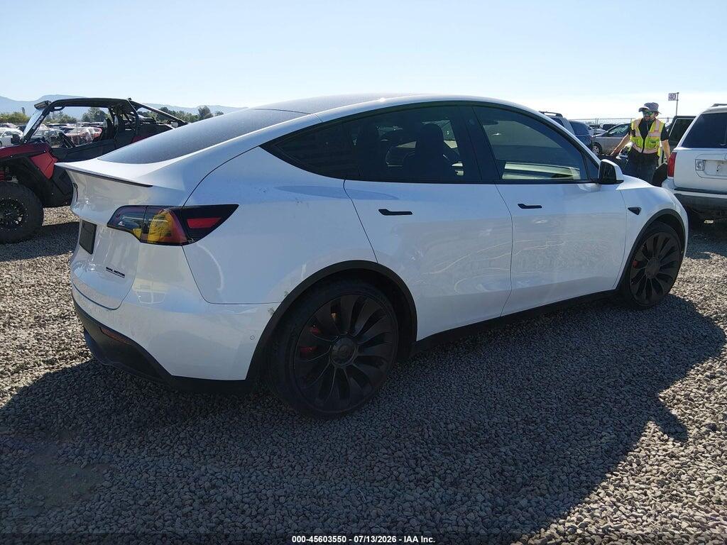 7SAYGDEF5NF396201 2022 TESLA MODEL Y photo no. 4