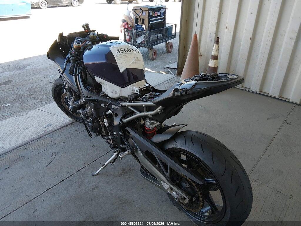 WB10P2302S6L40251 2025 BMW S 1000 photo no. 3