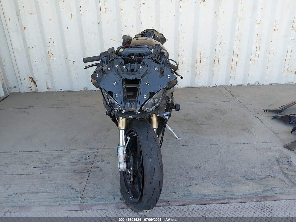 WB10P2302S6L40251 2025 BMW S 1000 photo no. 5
