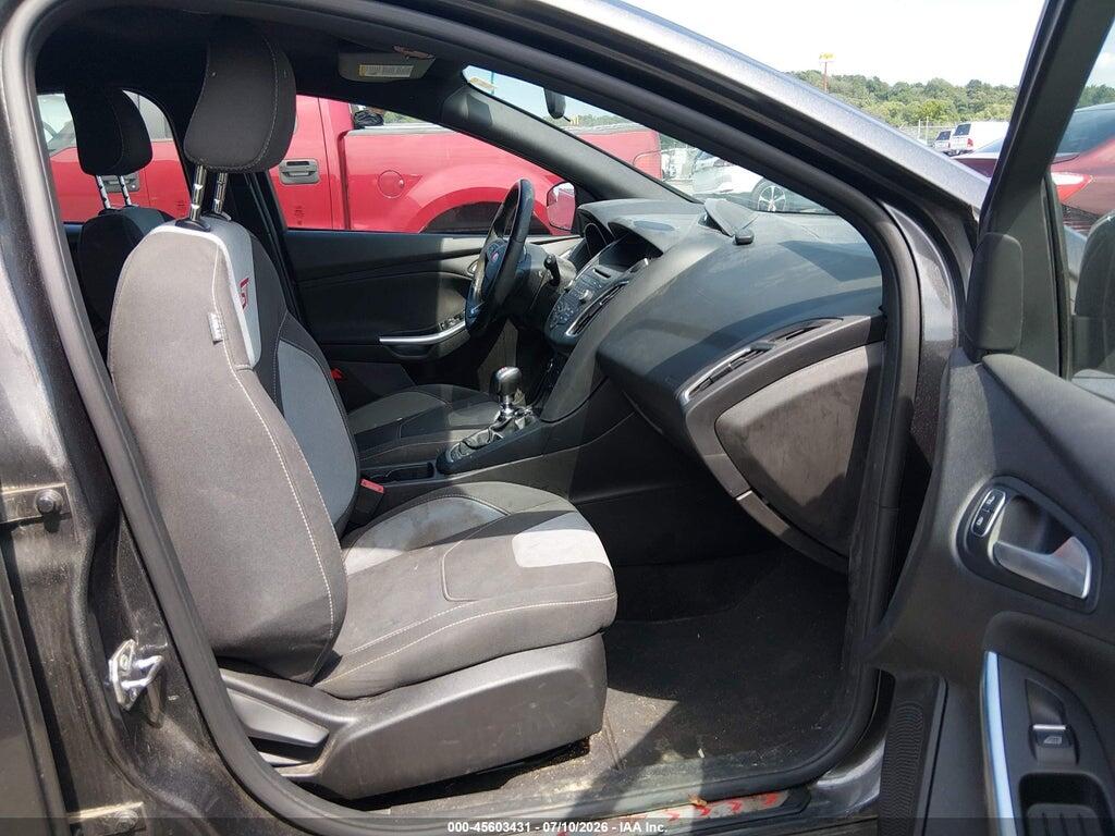 1FADP3L91HL306505 2017 FORD FOCUS ST photo no. 5