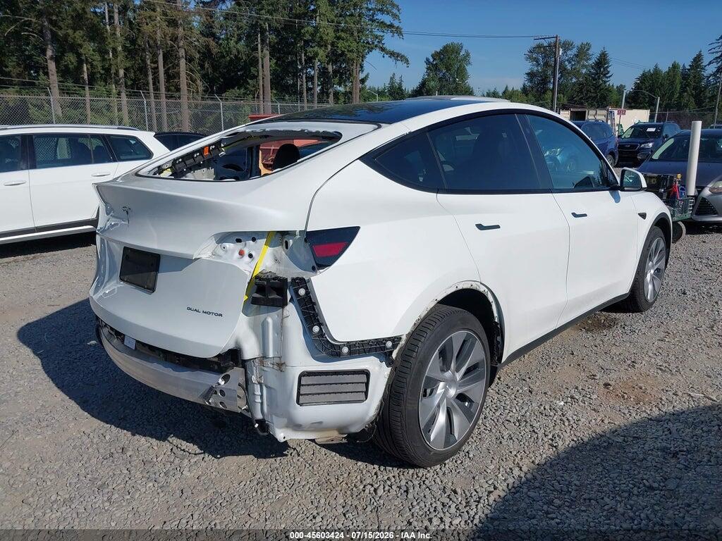 7SAYGDEE5NF428622 2022 TESLA MODEL Y photo no. 4
