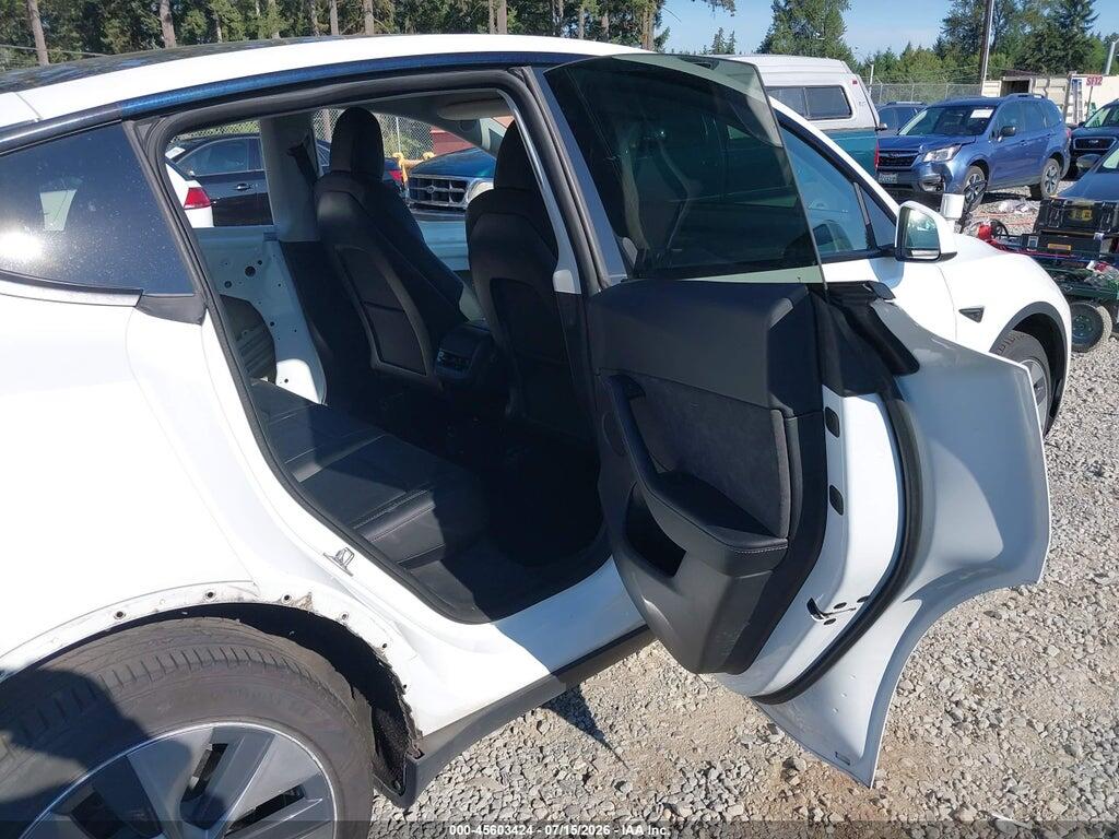 7SAYGDEE5NF428622 2022 TESLA MODEL Y photo no. 8