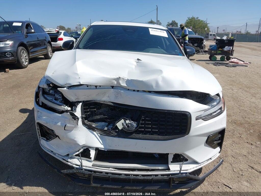 7JRL12TH2RG294367 2024 VOLVO S60 photo no. 12