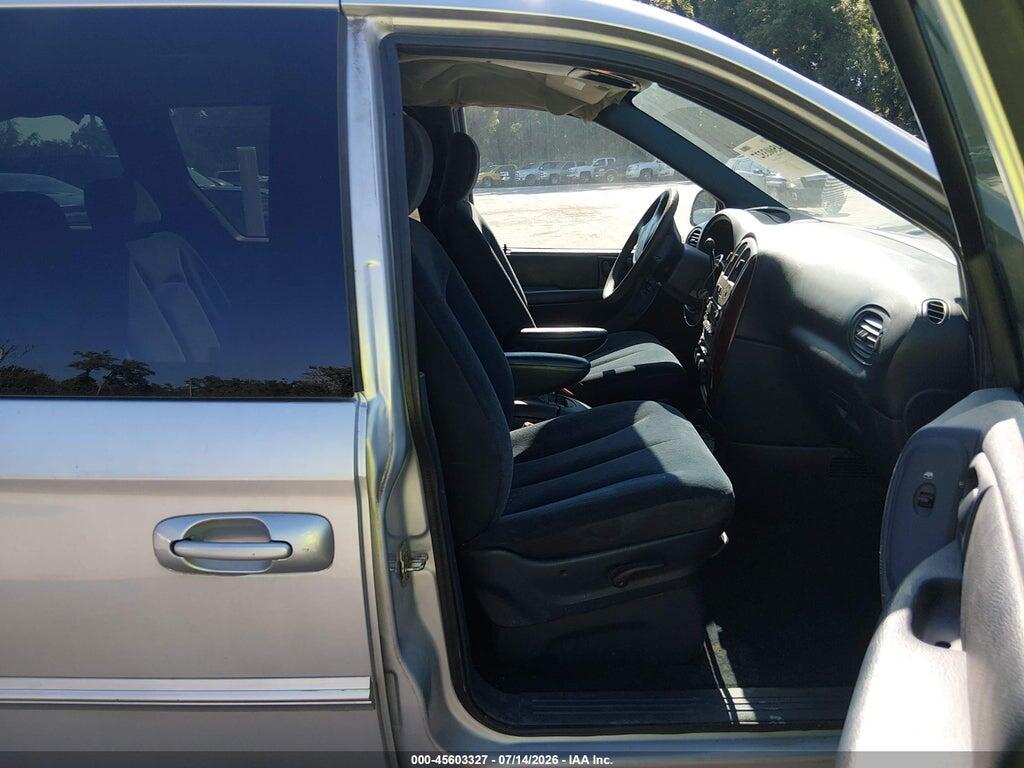 2C4GP44L63R375228 2003 CHRYSLER TOWN & COUNTRY photo no. 5