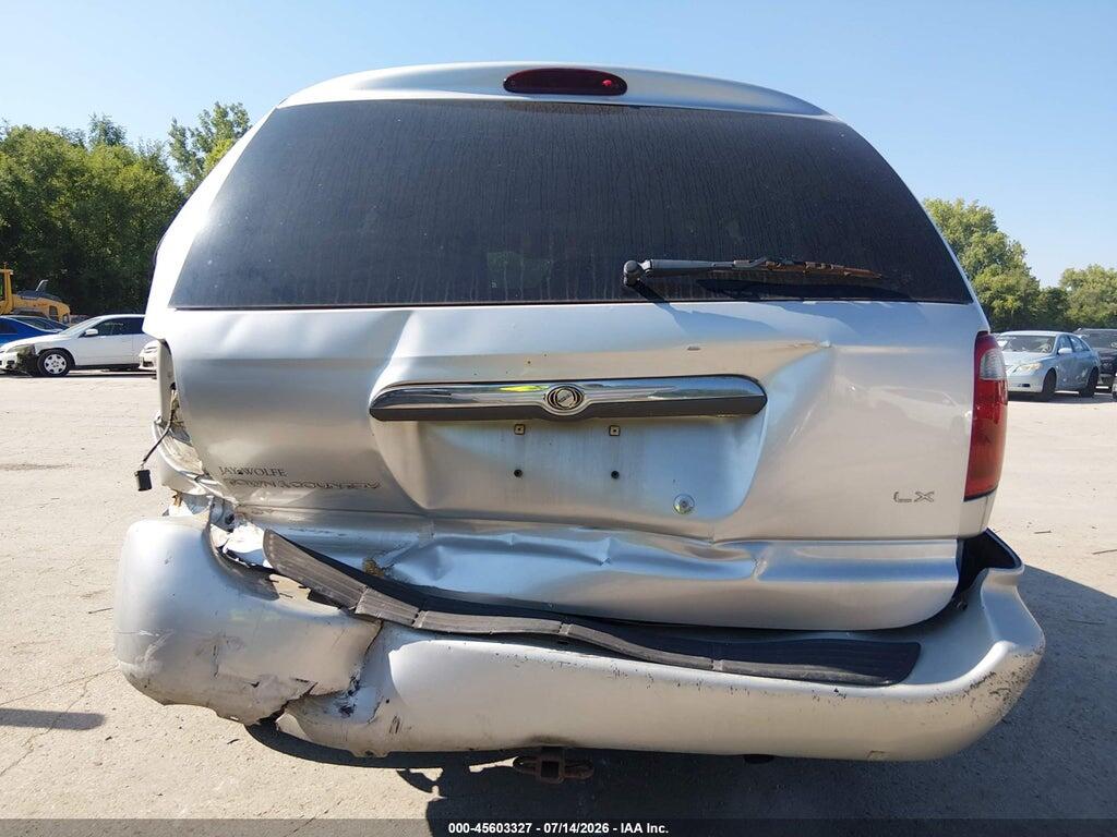2C4GP44L63R375228 2003 CHRYSLER TOWN & COUNTRY photo no. 6