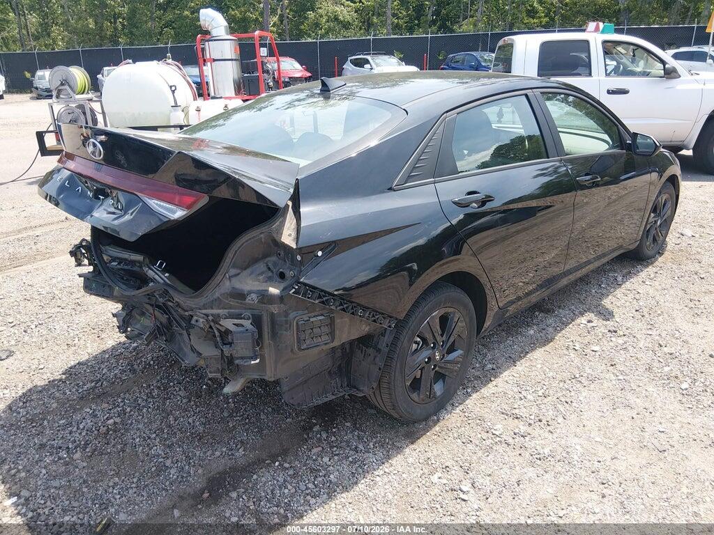 KMHLM4AGXPU543617 2023 HYUNDAI ELANTRA photo no. 4