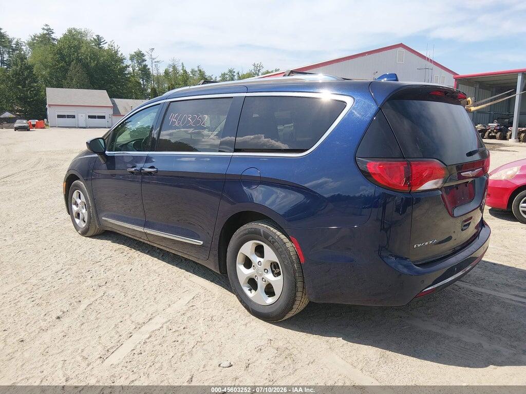 2C4RC1EG8HR556004 2017 CHRYSLER PACIFICA photo no. 3