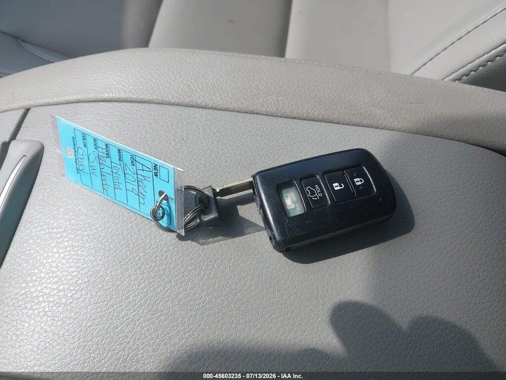5TDJZRFH8KS587320 2019 TOYOTA HIGHLANDER photo no. 11