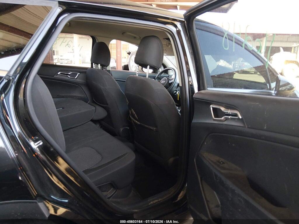 KNDPUCAG6P7112982 2023 KIA SPORTAGE HYBRID photo no. 8