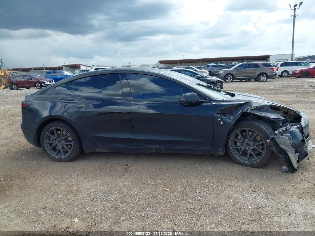 5YJ3E1EBXNF192261 2022 TESLA MODEL 3 photo no. 11