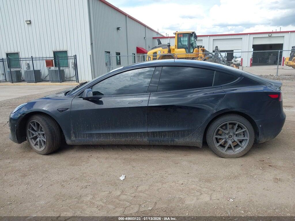 5YJ3E1EBXNF192261 2022 TESLA MODEL 3 photo no. 12