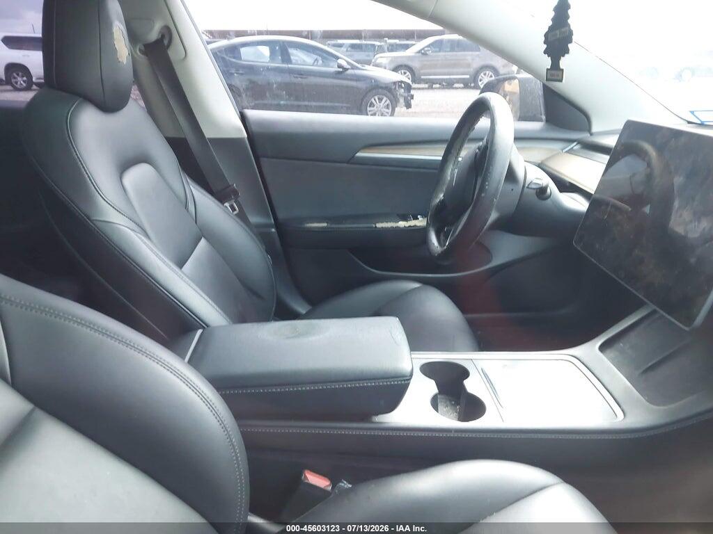5YJ3E1EBXNF192261 2022 TESLA MODEL 3 photo no. 5