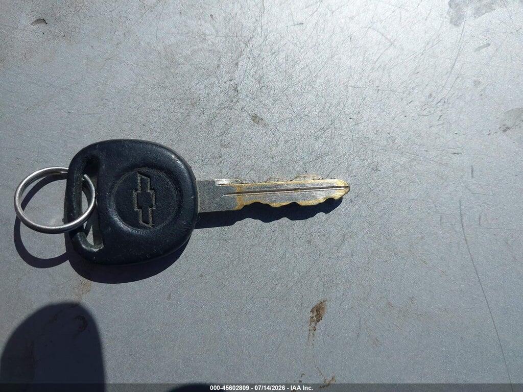 1GCHC23U32F139494 2002 CHEVROLET SILVERADO 2500HD photo no. 11