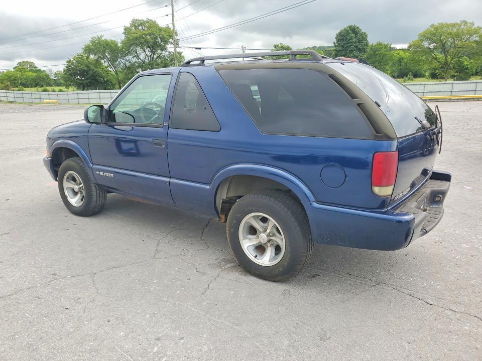 1GNCS18W82K143184 2002 CHEVROLET BLAZER photo no. 2