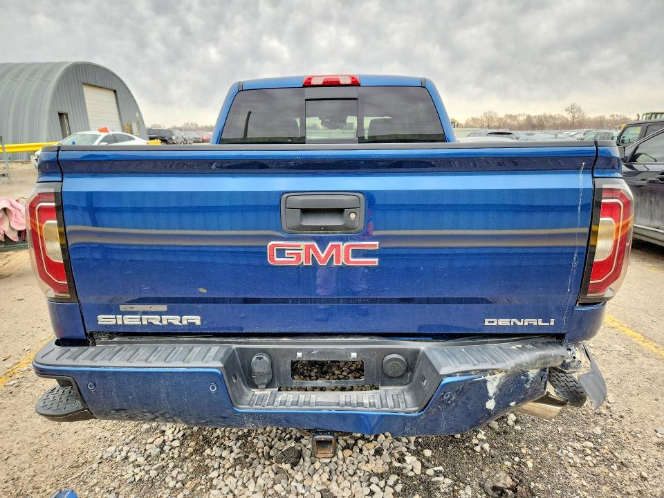 2017 GMC SIERRA K1500 DENALI — Фото 6 из 12