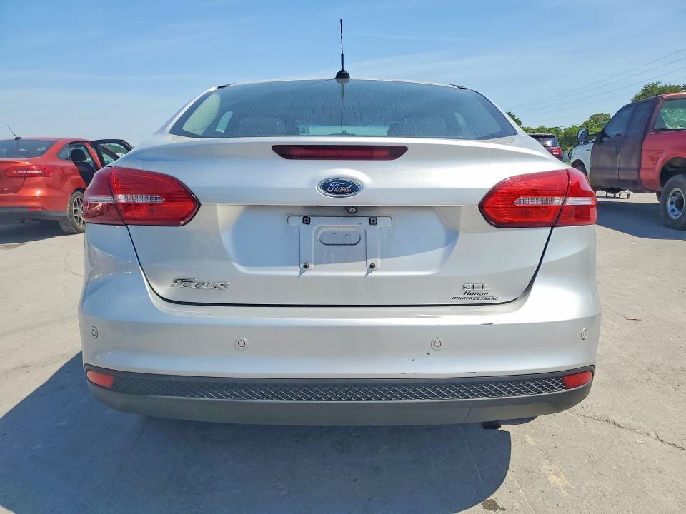 1FADP3H28JL202871 2018 FORD FOCUS photo no. 6