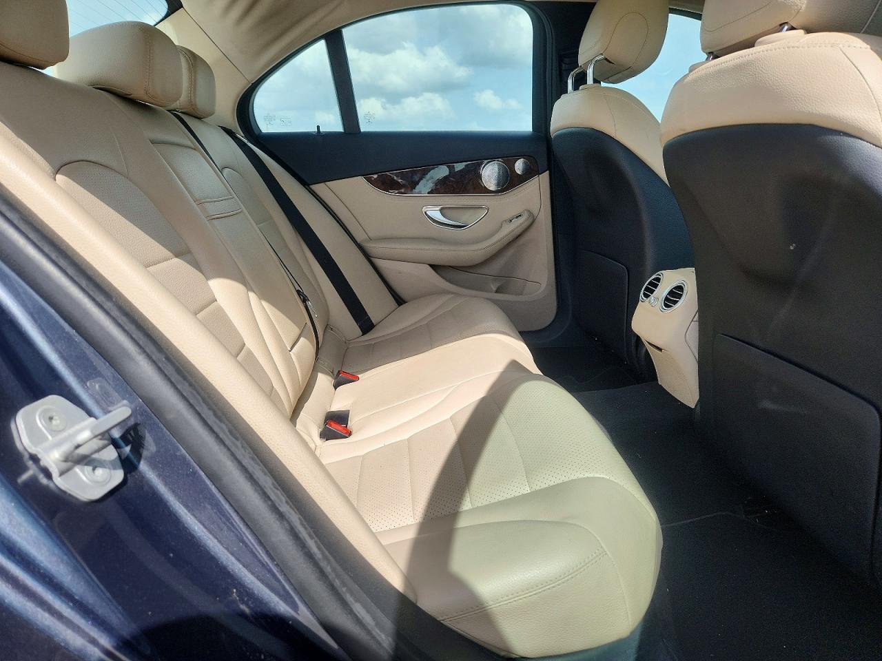 55SWF4KB5FU003497 2015 MERCEDES-BENZ C photo no. 10