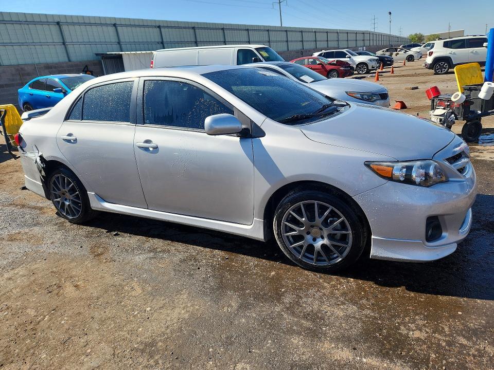 2012 TOYOTA COROLLA S — Фото 4 из 12