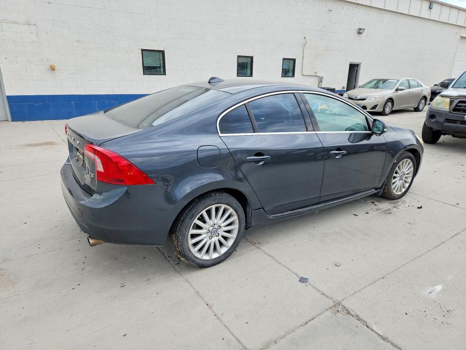 2012 VOLVO S60 T5 — Фото 3 из 12
