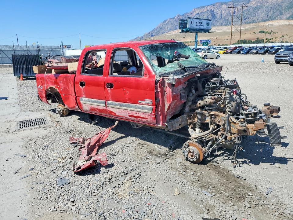 2005 CHEVROLET SILVERADO K2500 HEAVY DUTY — Фото 4 из 13