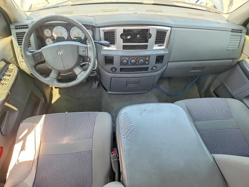 2007 DODGE RAM 2500 ST — Фото 8 из 12