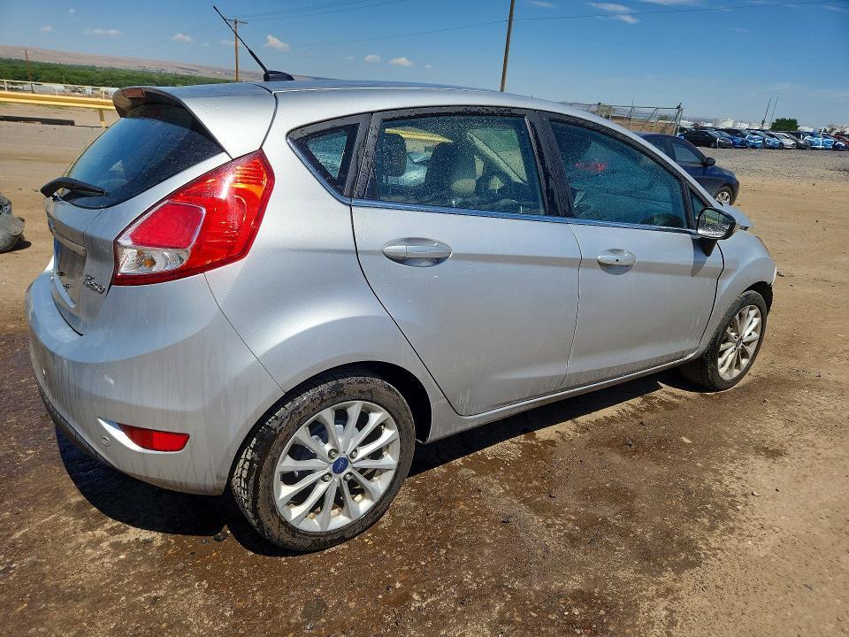 2017 FORD FIESTA TITANIUM — Фото 3 из 13