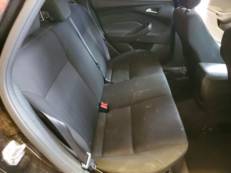 1FADP3FE1JL282513 2018 FORD FOCUS photo no. 10