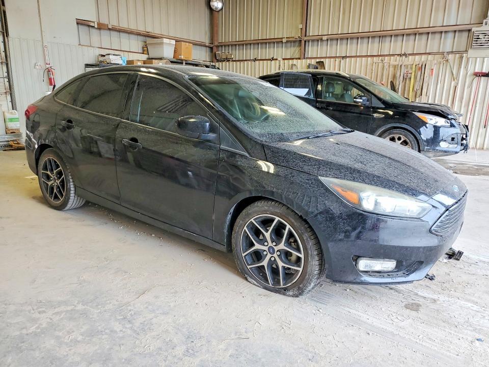 1FADP3FE1JL282513 2018 FORD FOCUS photo no. 4