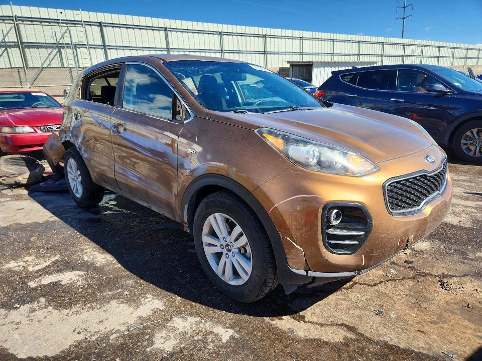 2017 KIA SPORTAGE LX — Фото 4 из 13
