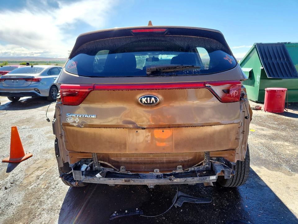 2017 KIA SPORTAGE LX — Фото 6 из 13