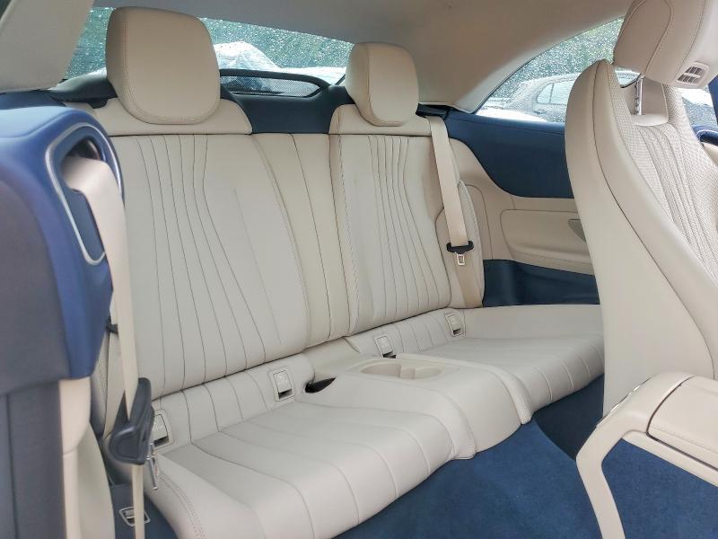 2022 MERCEDES-BENZ E 450 — Фото 10 из 12
