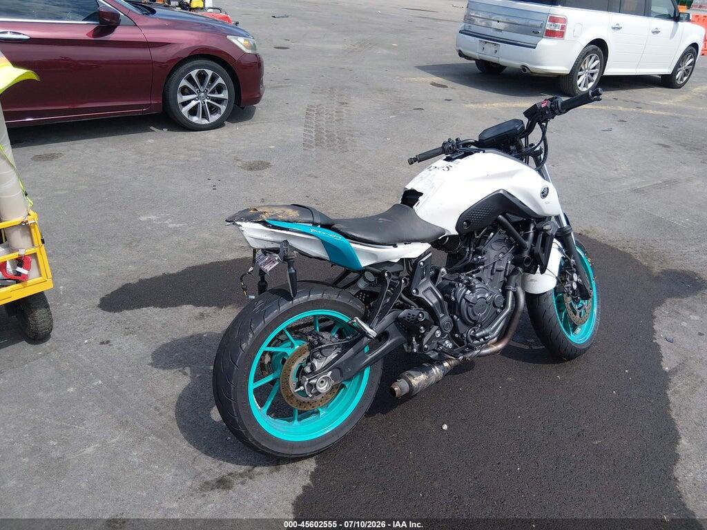 JYARM32E5NA005164 2022 YAMAHA MT07 photo no. 12
