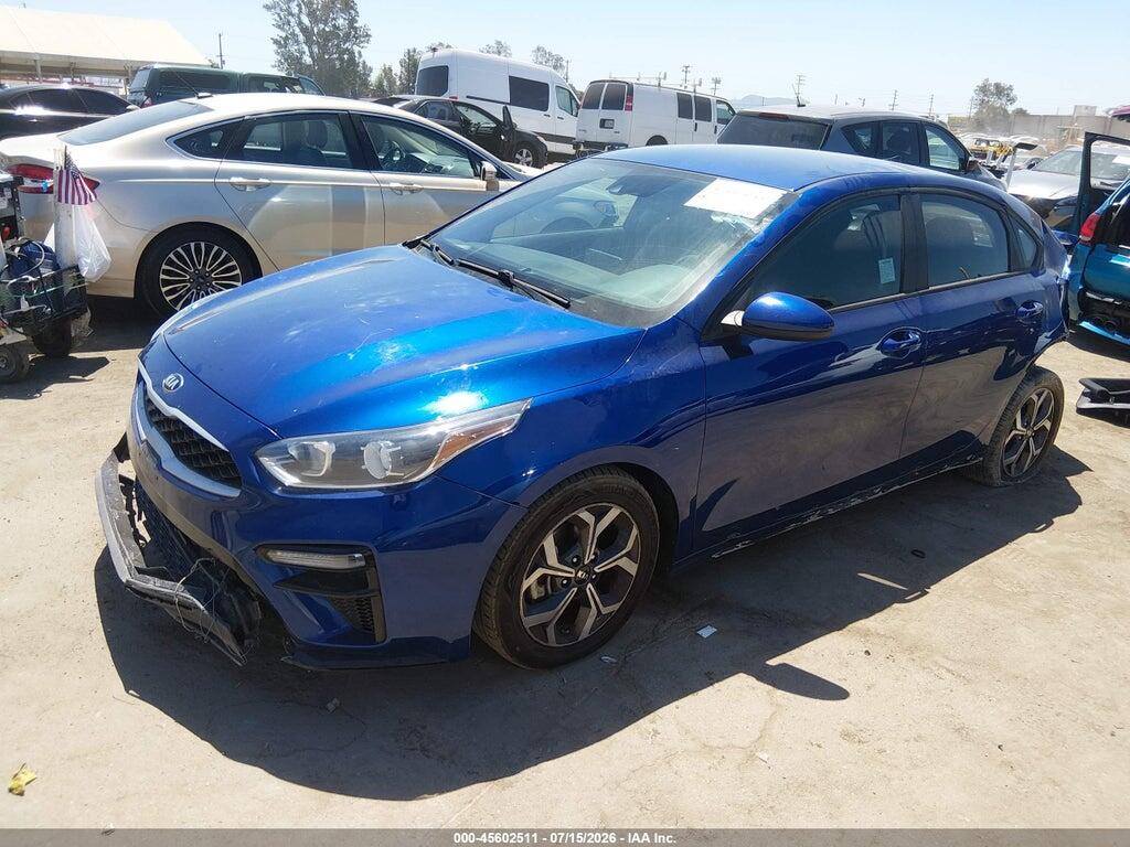 3KPF24AD8ME283810 2021 KIA FORTE photo no. 2