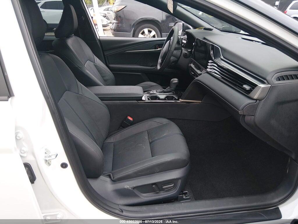 4T1DAACK3SU207328 2025 TOYOTA CAMRY photo no. 5