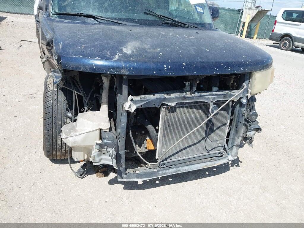 JTLKT324764037442 2006 SCION XB photo no. 6