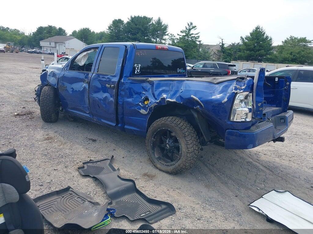 1C6RR7FGXKS631914 2019 RAM 1500 CLASSIC photo no. 3