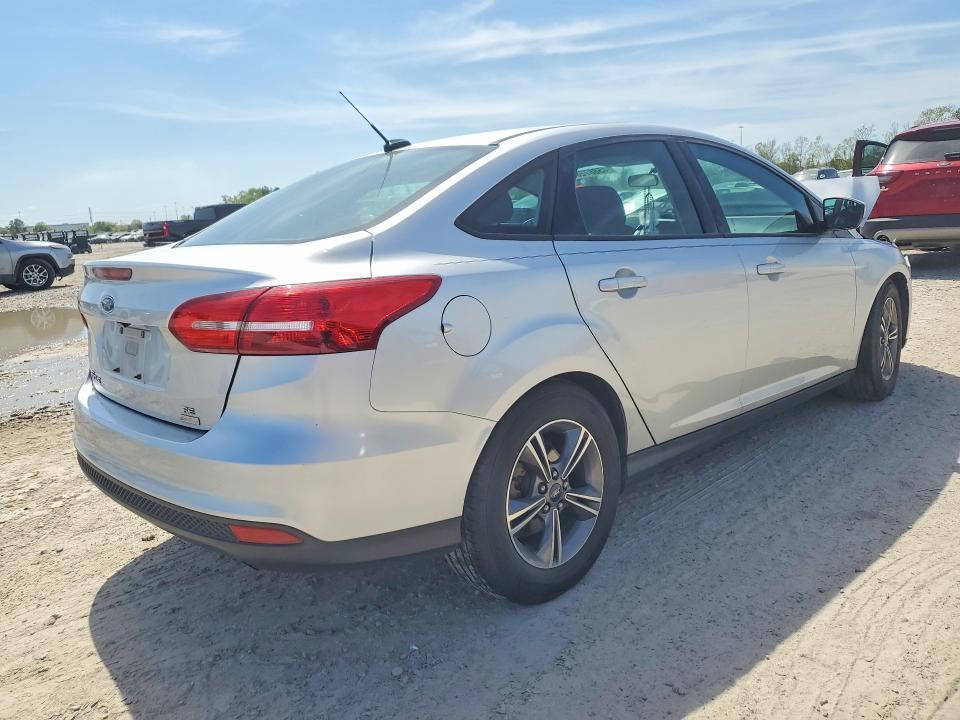 2018 FORD FOCUS SE — Фото 3 из 12