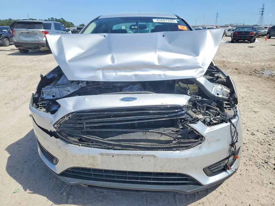 2018 FORD FOCUS SE — Фото 5 из 12