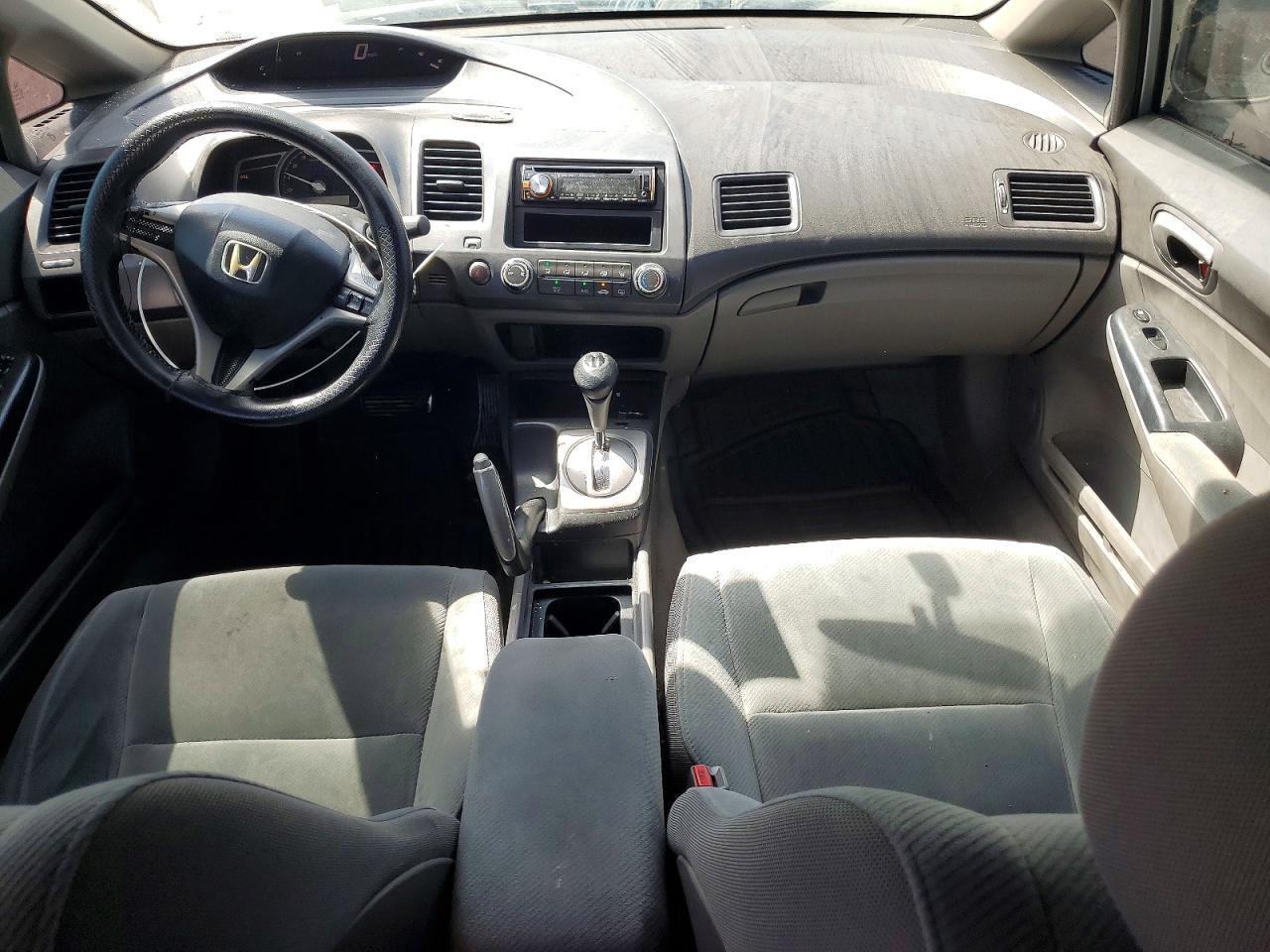 2011 HONDA CIVIC LX — Фото 8 из 12