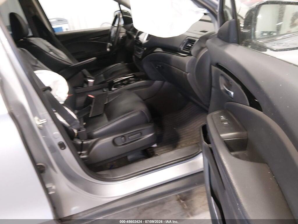 5FNYF6H04HB020077 2017 HONDA PILOT photo no. 5
