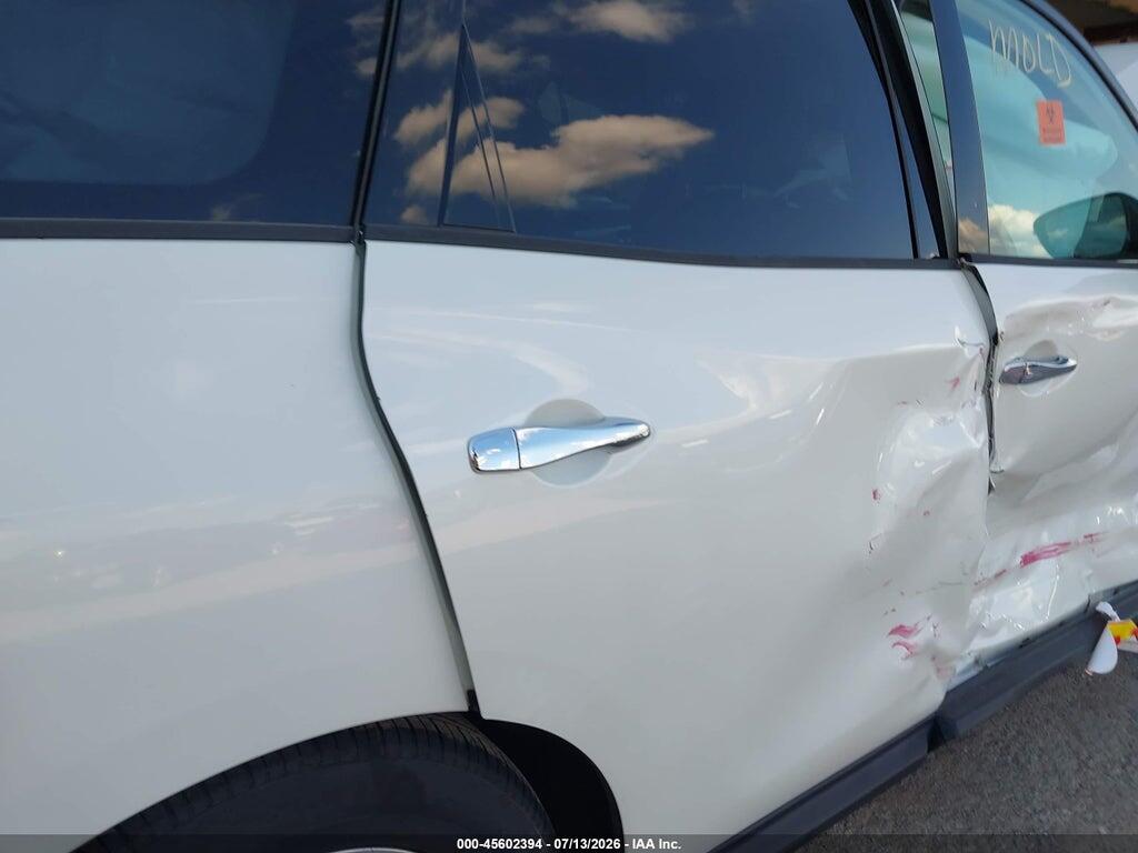 5N1DR2MN8HC638611 2017 NISSAN PATHFINDER photo no. 6