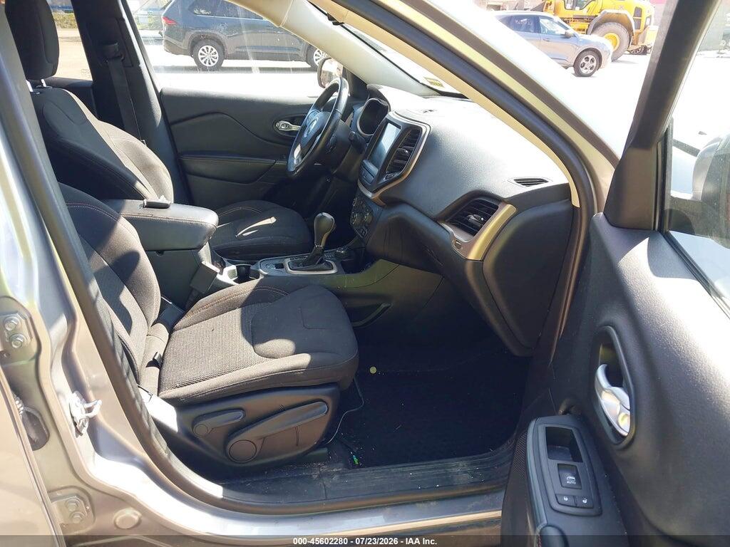 1C4PJMCS2GW277918 2016 JEEP CHEROKEE photo no. 5