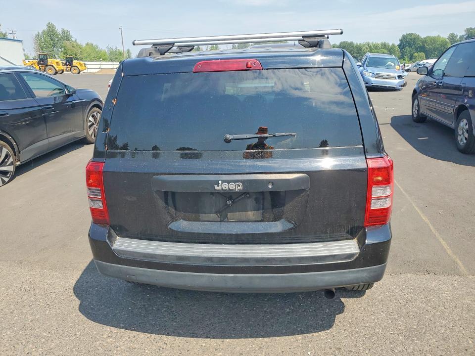 2015 JEEP PATRIOT SPORT — Фото 6 из 12