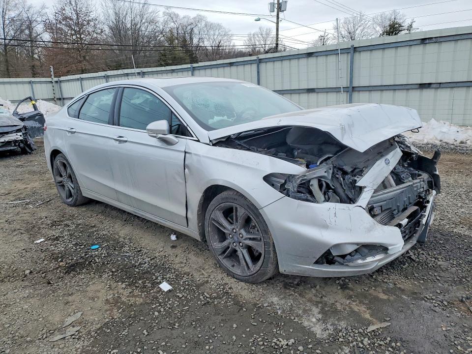2018 FORD FUSION SPORT — Фото 4 из 12