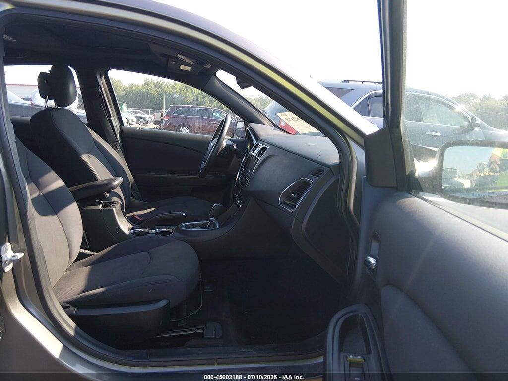 1C3CCBBG4CN288711 2012 CHRYSLER 200 photo no. 5