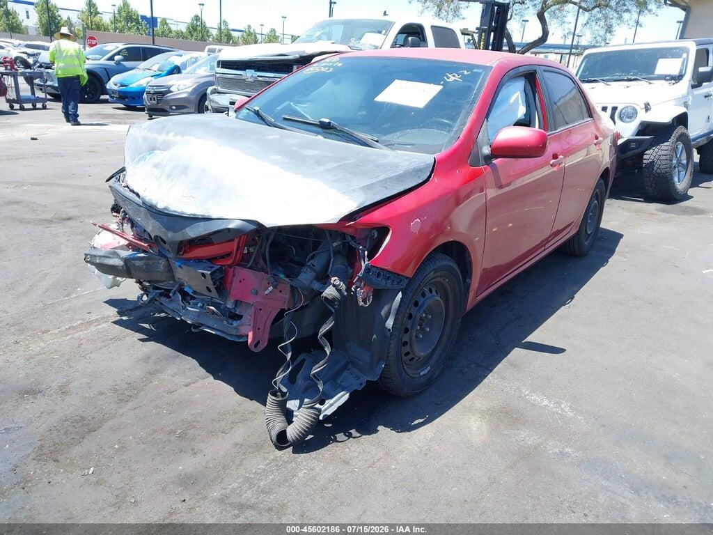 2T1BU4EEXCC827510 2012 TOYOTA COROLLA photo no. 2