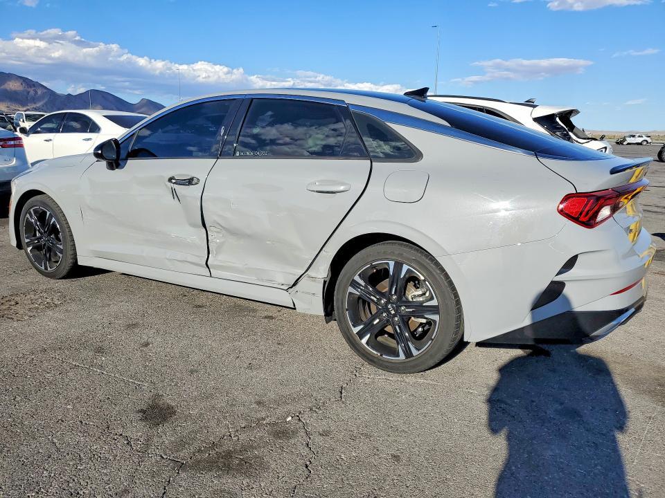 2021 KIA K5 GT-LINE — Фото 2 из 12