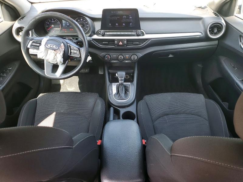 2020 KIA FORTE LXS — Фото 8 из 13